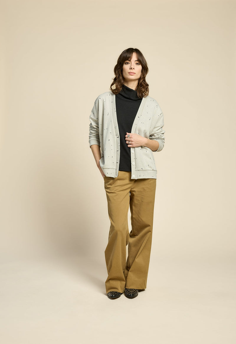 cokluch-cardigan-pardessus-cendres-naturel-haut-reminder-noir-pantalon-thechain-antique-ah2526