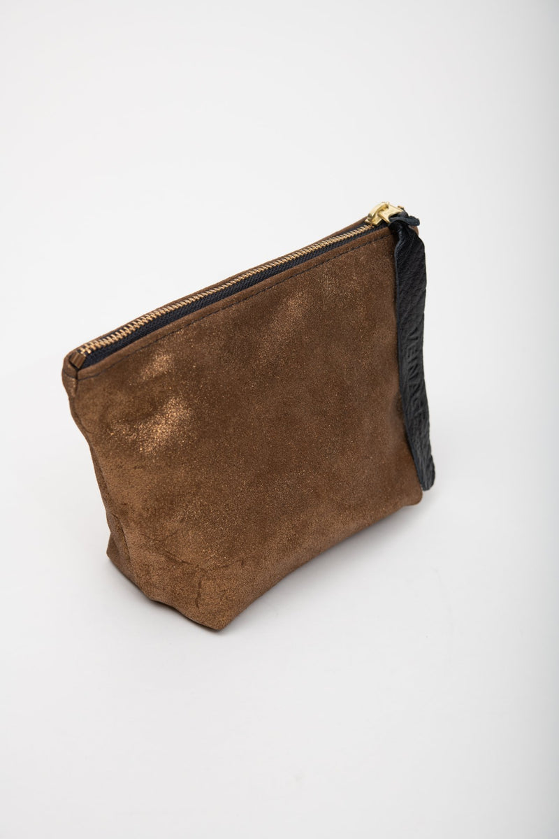 Veinage Garnier gold leather pouch, handmade in Montreal, Canada