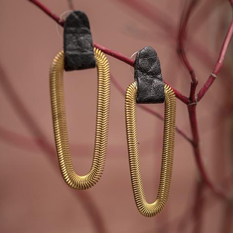 Statement leather and brass earrings - 9e avenue