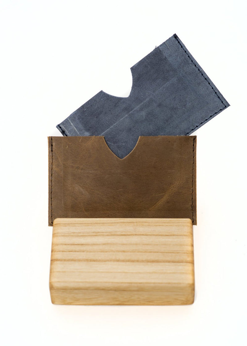 Leather card holder - Fraxinus 8
